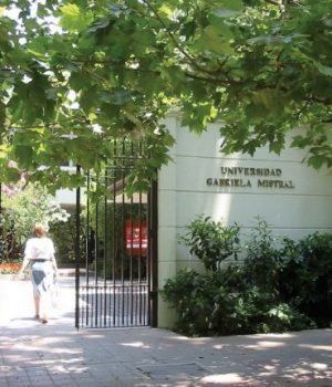 u-gabriela-mistral-dinamo