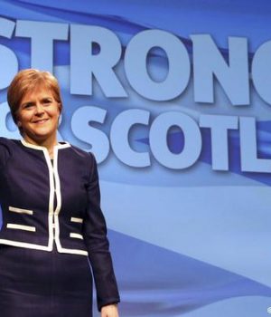 Sturgeon Nicola-Escocia-DW AP