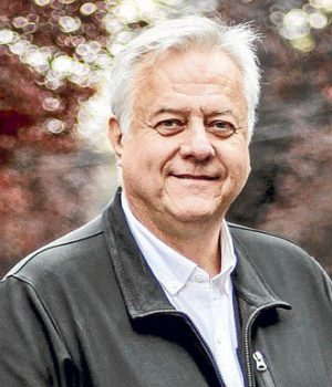 Jorge-Saint-Jean tercera