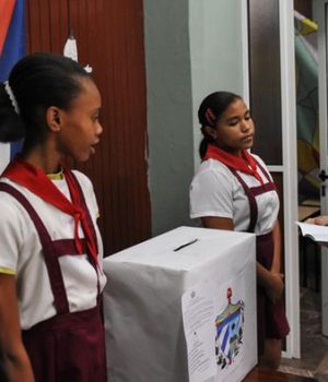 Cuba elecciones-dw afp getty