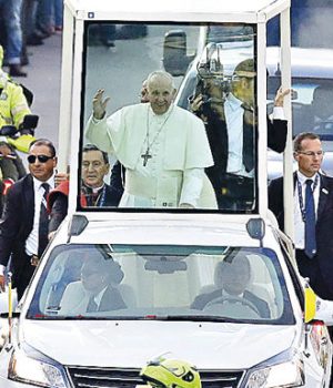 Papa Francisco-tercera