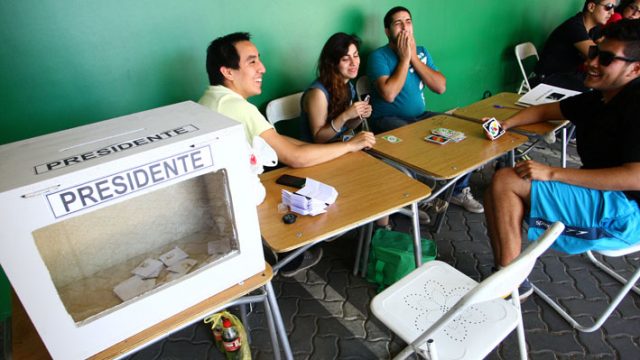 Vocales-Votación-emol