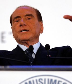Berlusconi-emol reuters