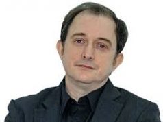 En San Antonio la fila se respeta