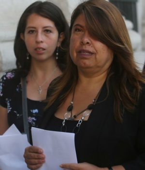 Mix Claudia Poder-tercera