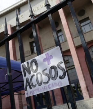 U de Chile Derecho acoso-emol