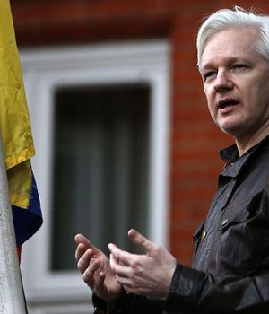 Assange Julian-emol afp