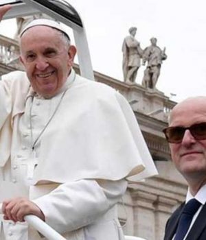 Papa-jefe seguridad Giani Domenico-cooperativa efe