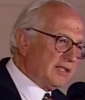 Hugo Montes-bio bio chv