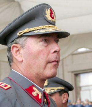 Izuriéta Oscar emol