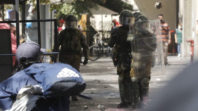 Carabineros-aton emol