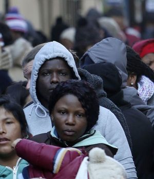 Inmigrantes chule uno tercera