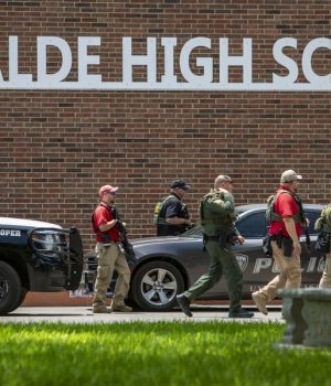 Baleo en escuela Texas-tercera