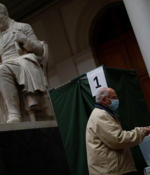 U de Chile elección rector-tercera uno