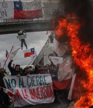 Ventanas-protesta efe emol