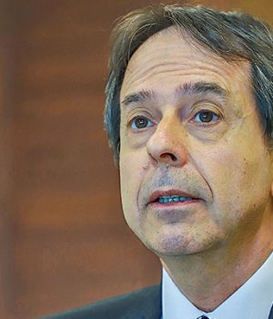 Christian Larrain sub de prevision