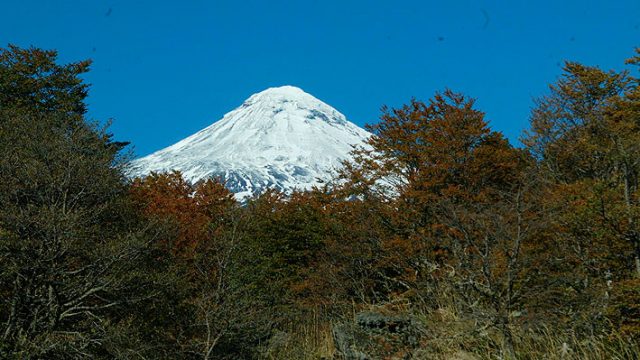 Argentina Volcan Lanin-emol