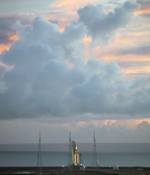Cabo Cañaveral-Artemisa I-tercera nasa ap
