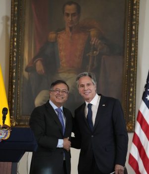 Blinken Petro-tercera ap