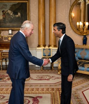 Inglaterra Carlos III Sunak twitter