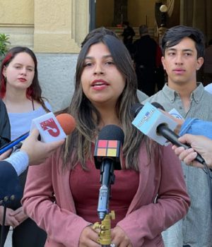 FEUC Sabina Orellana presidente