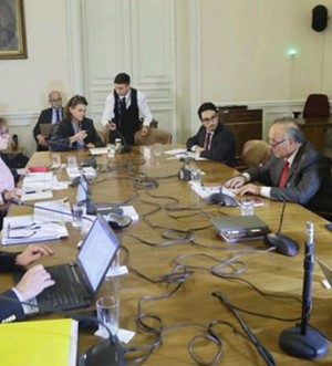 Constituyente-Comision Derechos-emol