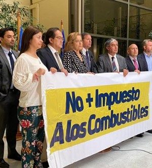 Oposicion impuesto combustibles emol