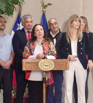 Senadores cooperativistas-emol