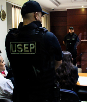 Andrade y Contreras Detenidos-emol