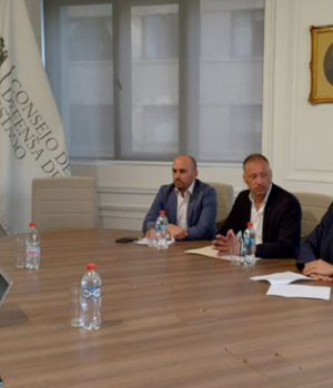 CDE Longton, Castro y Schalper RN emol