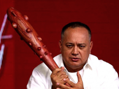 Diosdado Cabello ridiculiza Nobel a Machado y rechaza mediación de Panamá