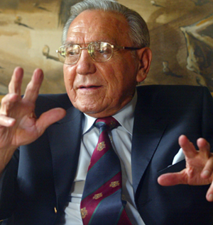 Luis Escobar Cerda-fallecimiento-emol