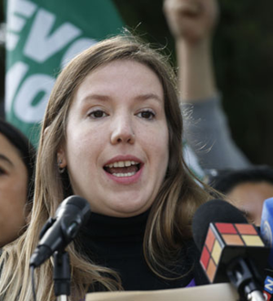 Macarena Fernandez candidata Privdencia. emol