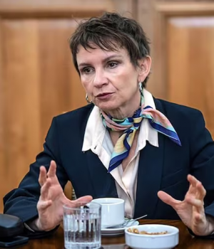 Toha Carolina-tercera