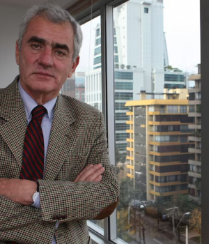 Alfonso Dulanto tercera