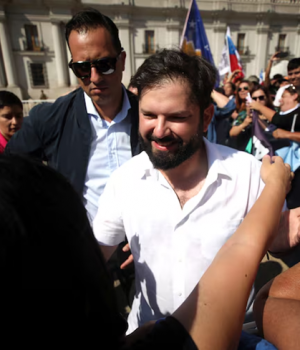 Boric adherentes La Moneda-tercera