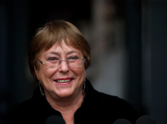 Bachelet expresa preocupación por retroceso en derechos sociales