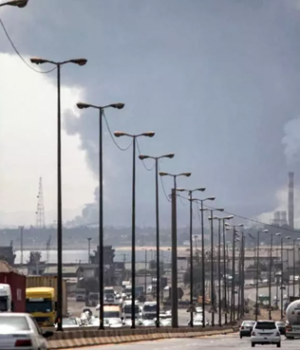 Iran explosion puerto-Levante