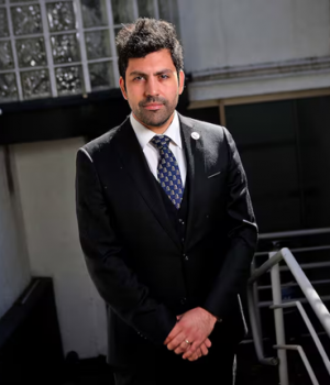 Victor Espinoza Loyola economista de Kaiser-tercera