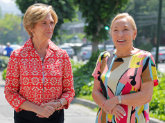 Matthei se reúne con C. Morel y reitera crítica a la «foto de unidad»