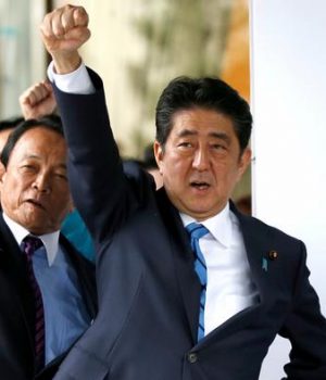 Shinzo Abe-DW Reuters
