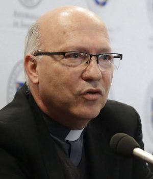 obispo-Fernando-Ramos-nacion