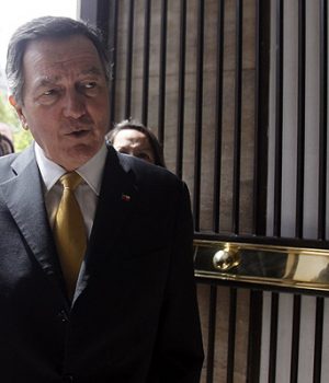 Ampuero Roberto-Emol aton