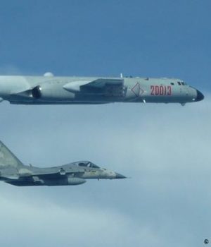 Bombardero avion chino-caza taiwan-dw reuters