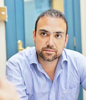 KARIM-BIANCHI- Prensa austral