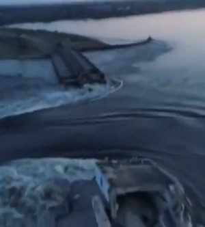 Presa saboteada Ucrania-cooperativa efe