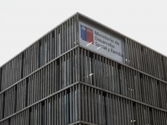 Funcionarios de Ministerio de Desarrollo Social suman 6 semanas movilizados