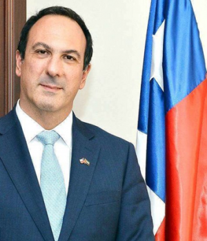 Jorge Daccarret-exembajador en emiratos el correo