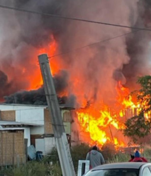 Incendio La Florida Campamento Dignidad-emol