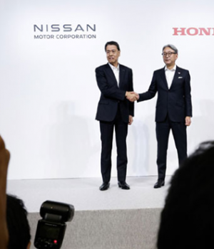 Nissan Honda-emol bloomberg
